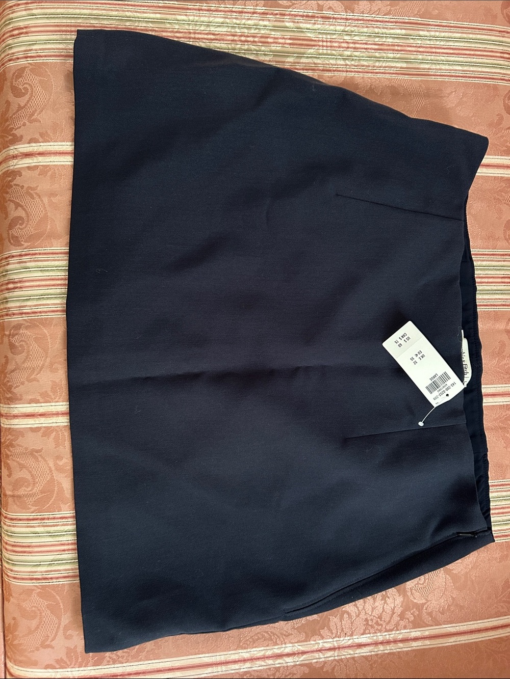 Abercrombie & Fitch Navy Blue Women's Skort size L, NWT